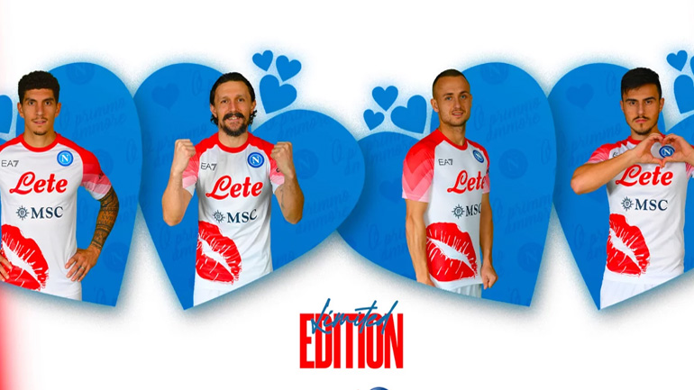 Η Νάπολι έβγαλε φανέλα αφιερωμένη στον… Άγιο Βαλεντίνο!